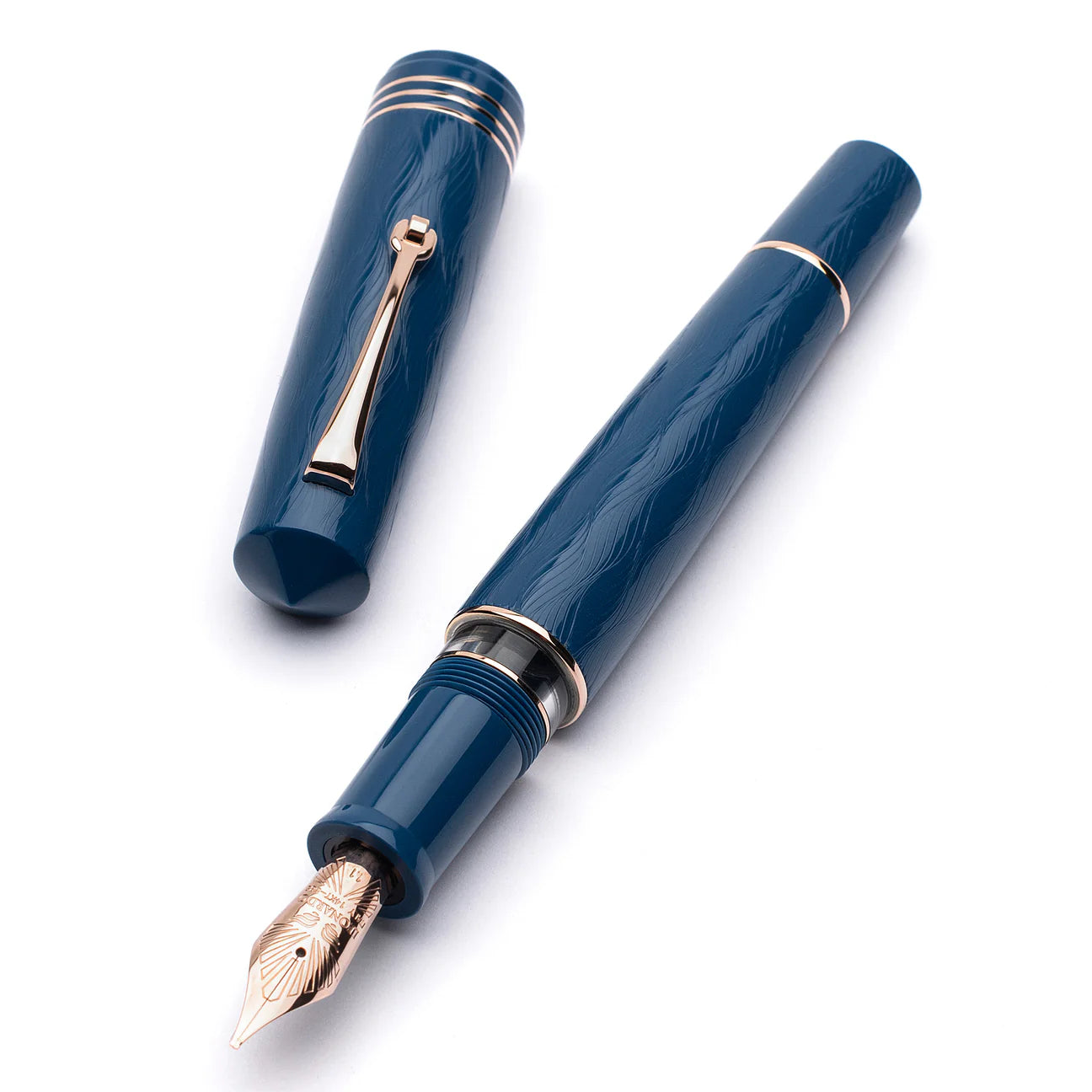 Leonardo Momento Zero Grande 2.0 Piston Fountain Pen - The Art of Guilloché - Iris with Rose Gold Trim