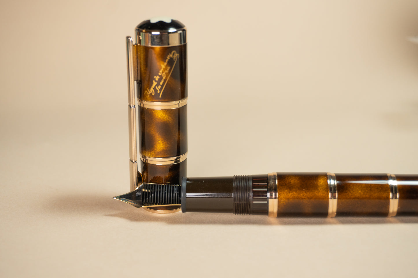 Pre-Owned Montblanc Writers Series Miguel Cervantes - Fountain Pen, Ballpoint, Mechanical Pencil Set - Medium