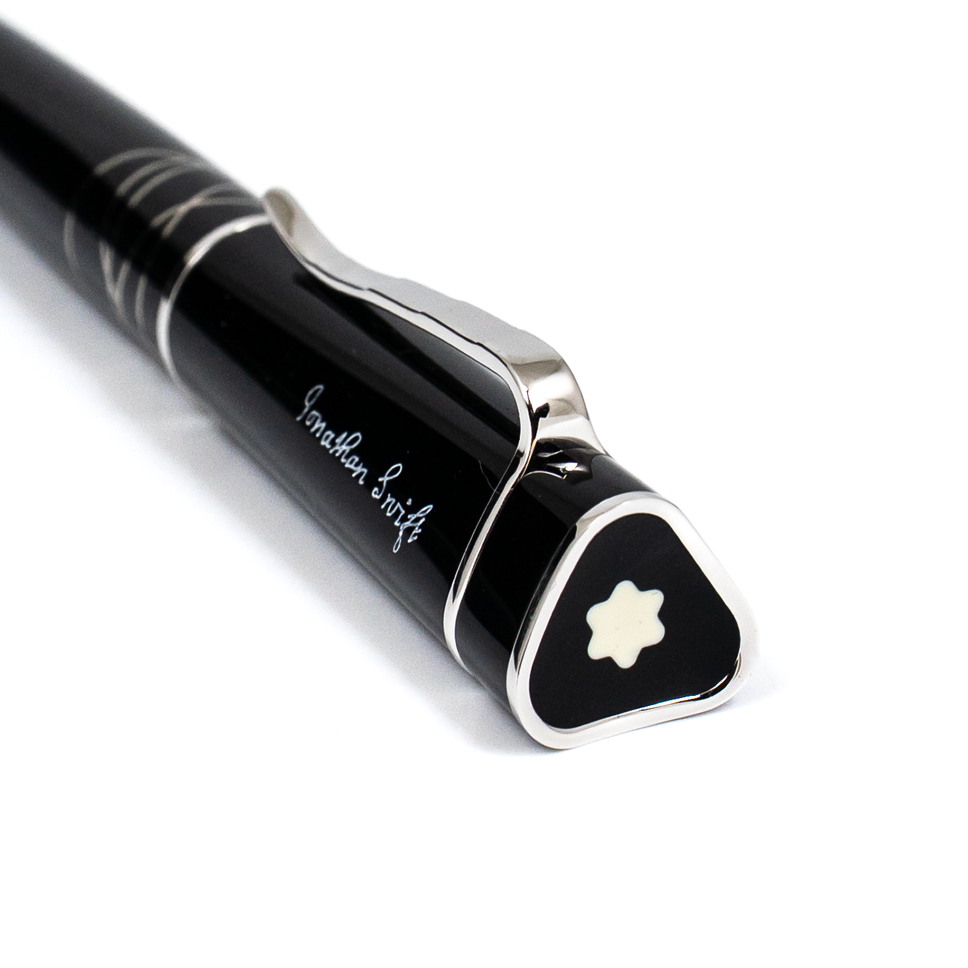 Pre-Owned Montblanc Writers Edition Jonathan Swift Ballpoint (3158/14600)