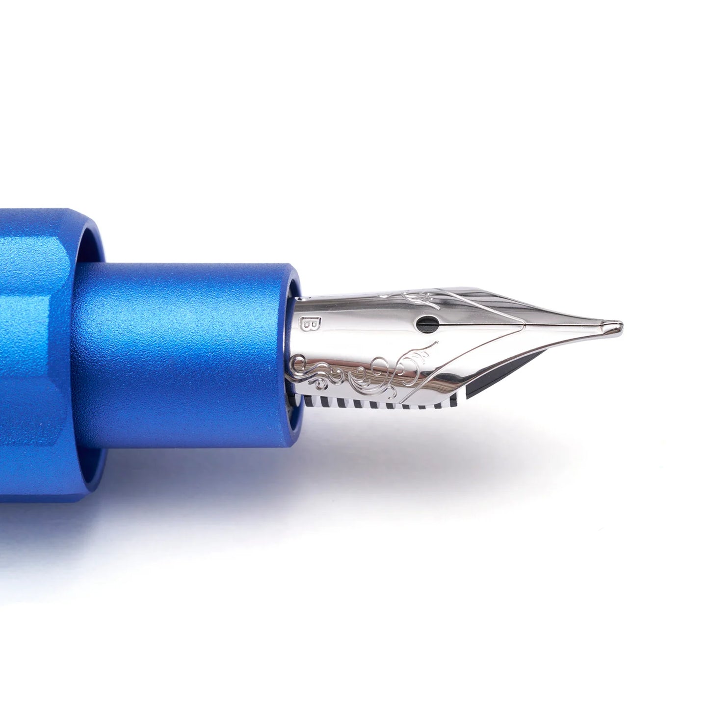 Monteverde Axis Fountain Pen - Matte Blue