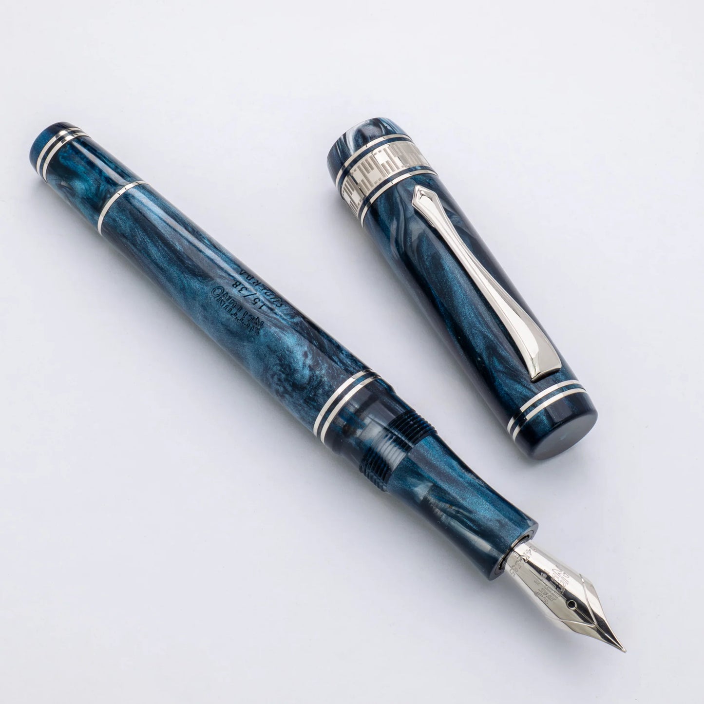Nettuno Superba Suspended Animation Fountain Pen - Blue Mamba with Rhodium Trim (14K) (Limited Edition)