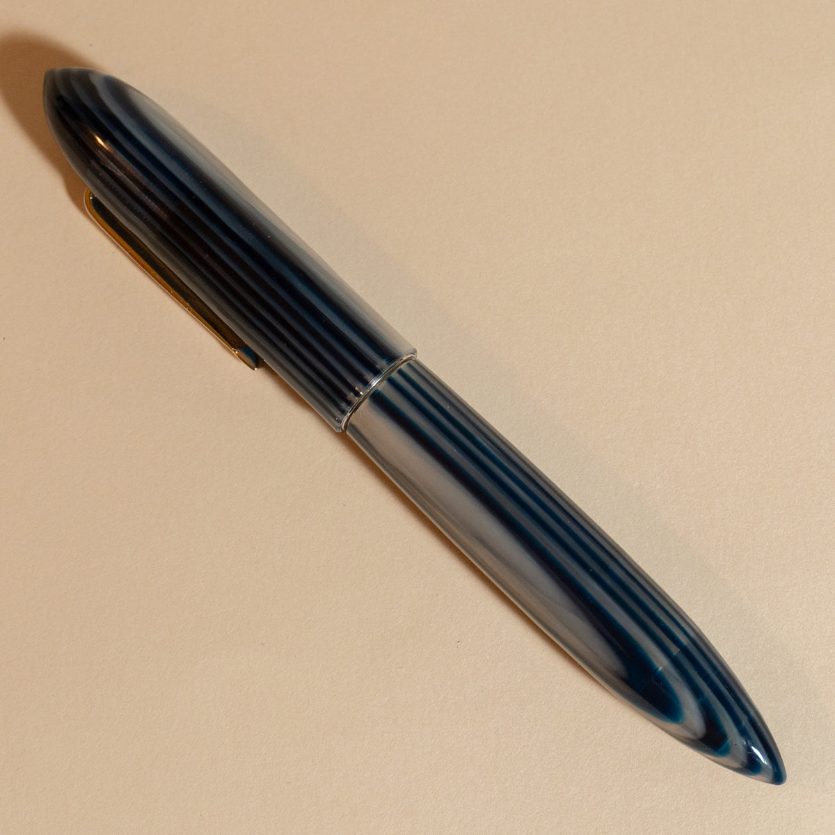 Pre-Owned Oldwin Paris Blue Mystic River Fountain Pen
