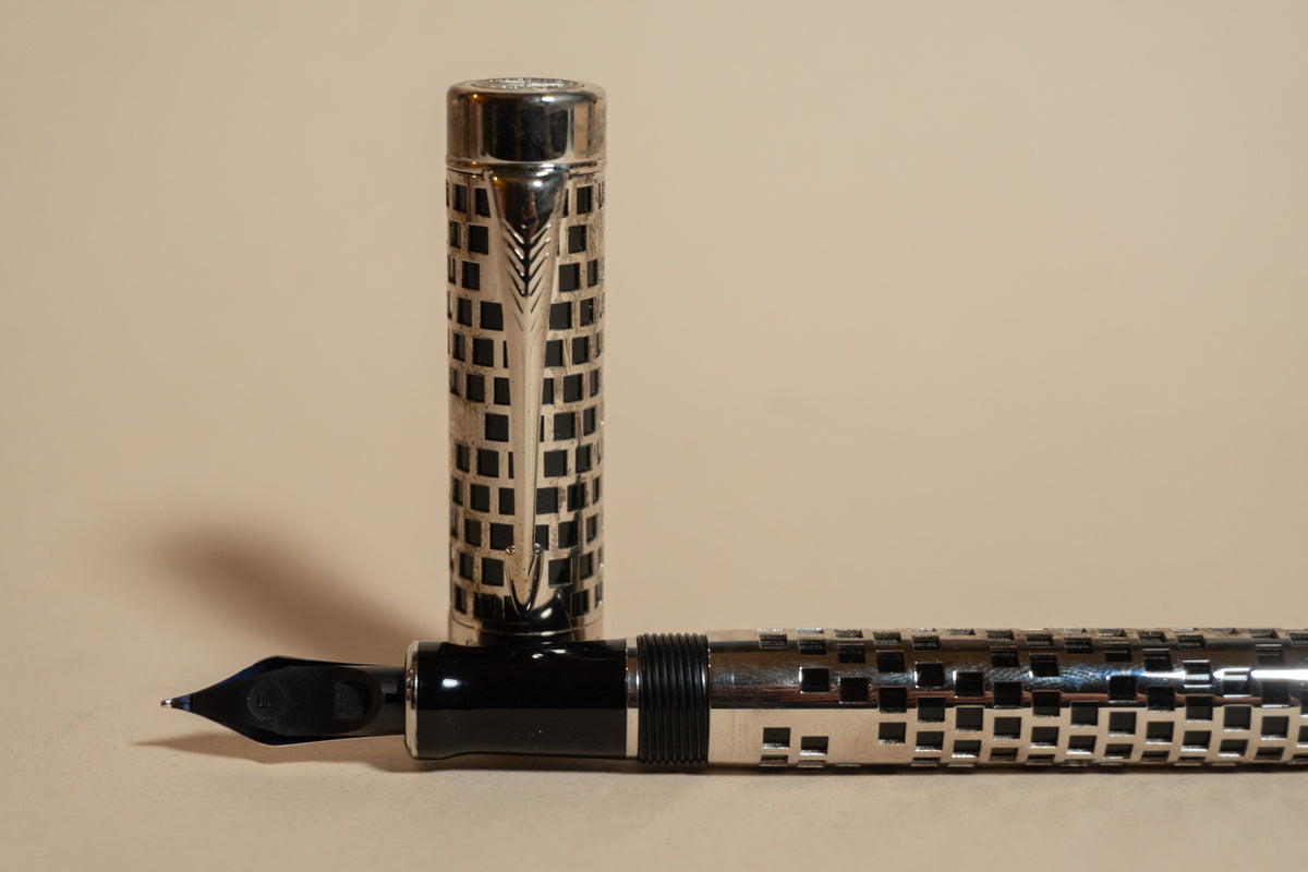 Pre-Owned Parker Duofold Senior 125th Anniversary Limited Edition Fountain Pen - Fine