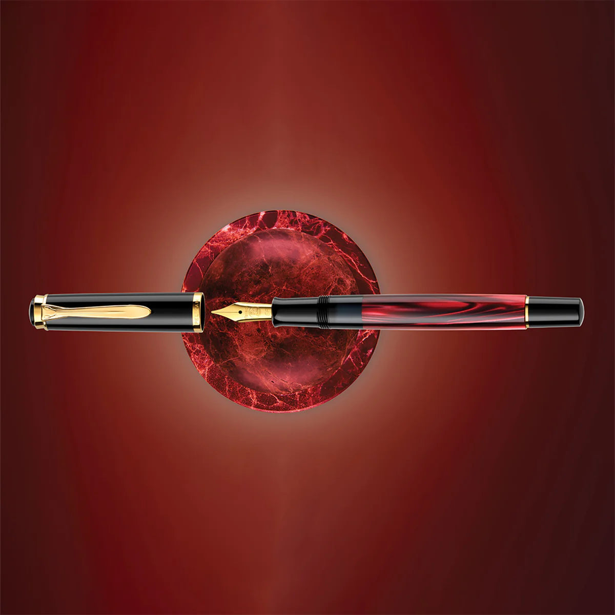 Pelikan Classic M200 Fountain Pen - Red Marbled (Special Edition)