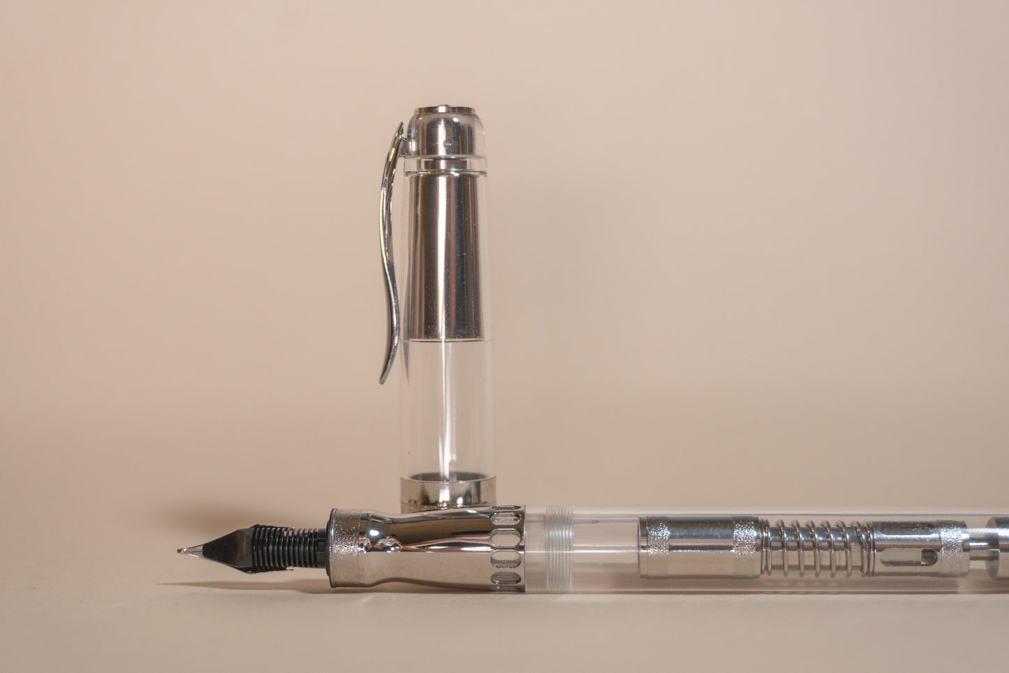 Pre-Owned Pineider Mystery Filler Demonstrator - Sugar White - Medium Quill Nib