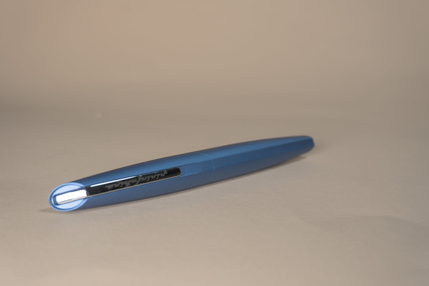 Pre-Owned Pininfarina PF Two Fountain Pen - Blue - Fine