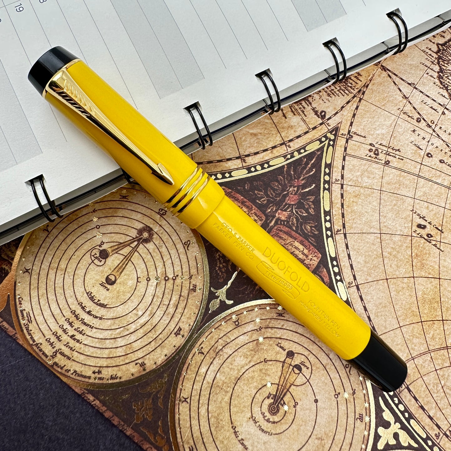 Pre-Owned Parker Duofold Centennial Mandarin Yellow 1995 Limited Edition - Medium
