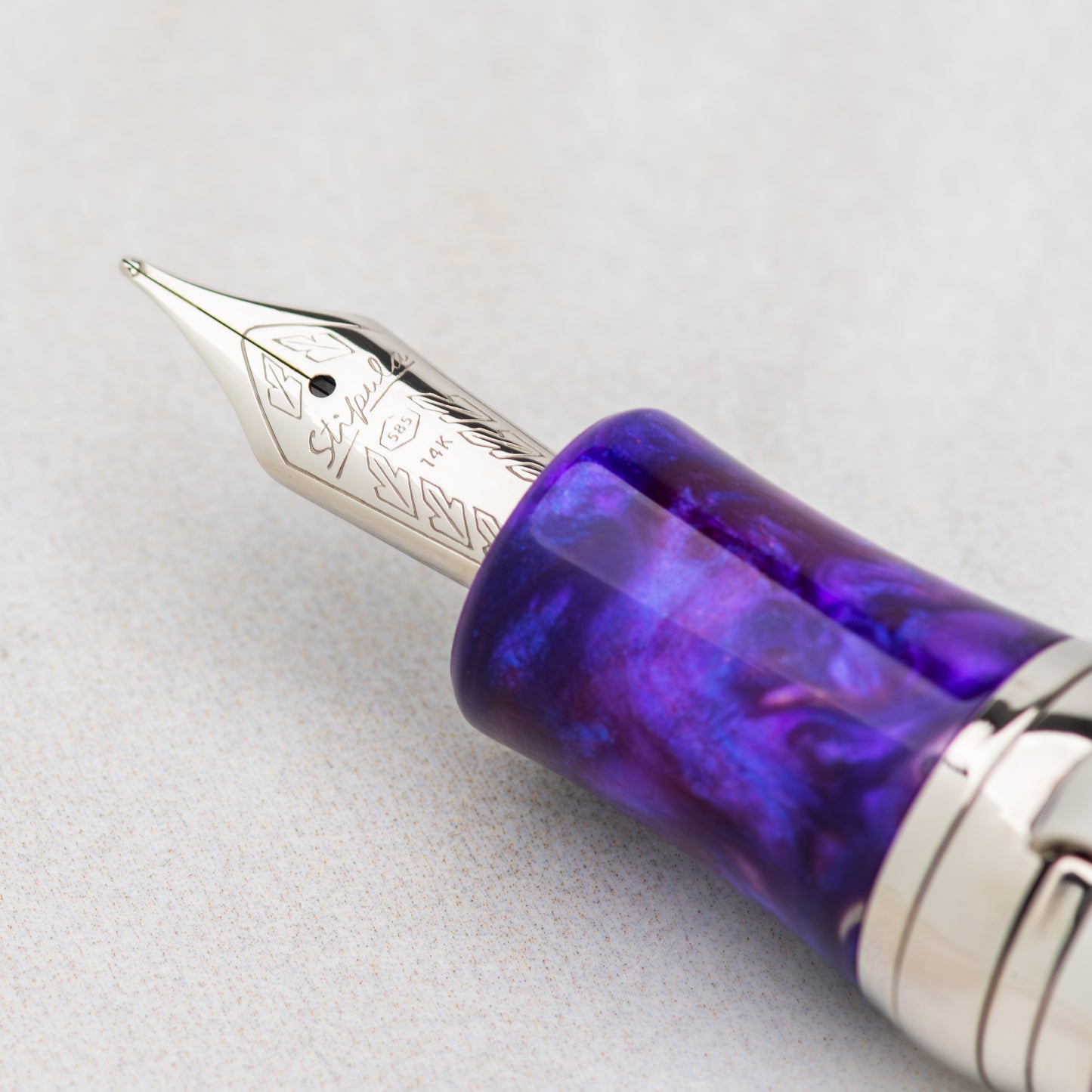 Stipula Da Vinci Brooks Capless Fountain Pen - Purple Explosion