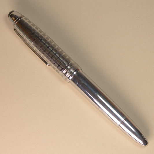 Pre-Owned Montblanc Meisterstück Solitaire Stainless Steel II 146 Fountain Pen