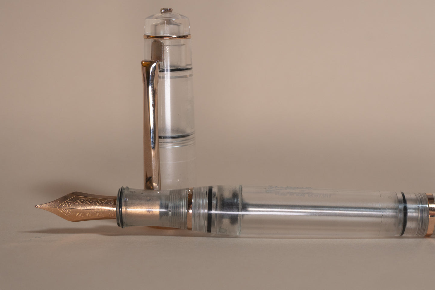 Pre-Owned Stipula Suprema Nuda Rose Fountain Pen - Medium