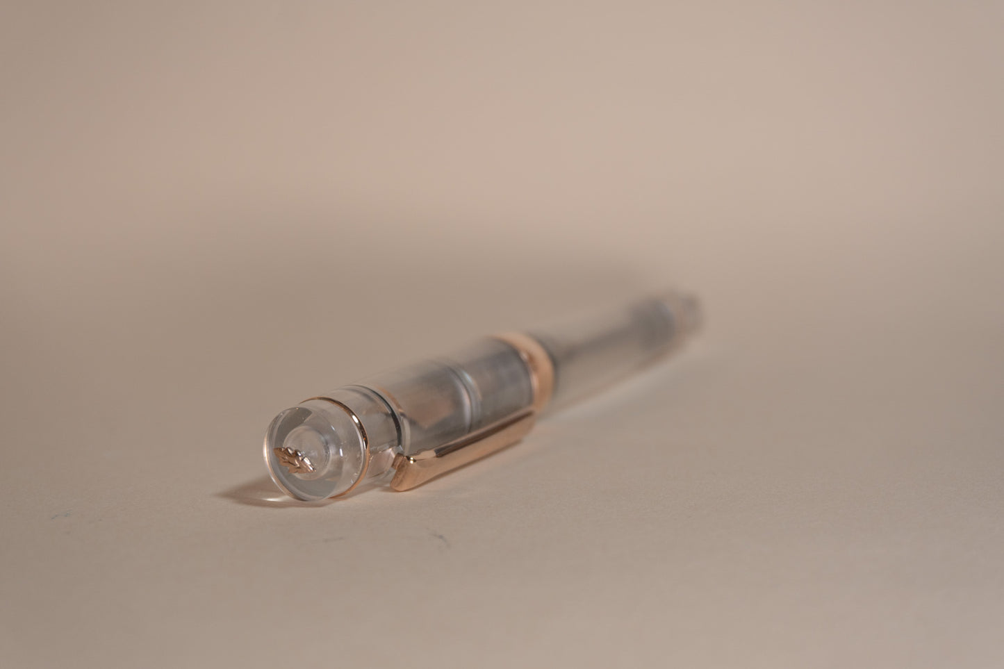 Pre-Owned Stipula Suprema Nuda Rose Fountain Pen - Medium