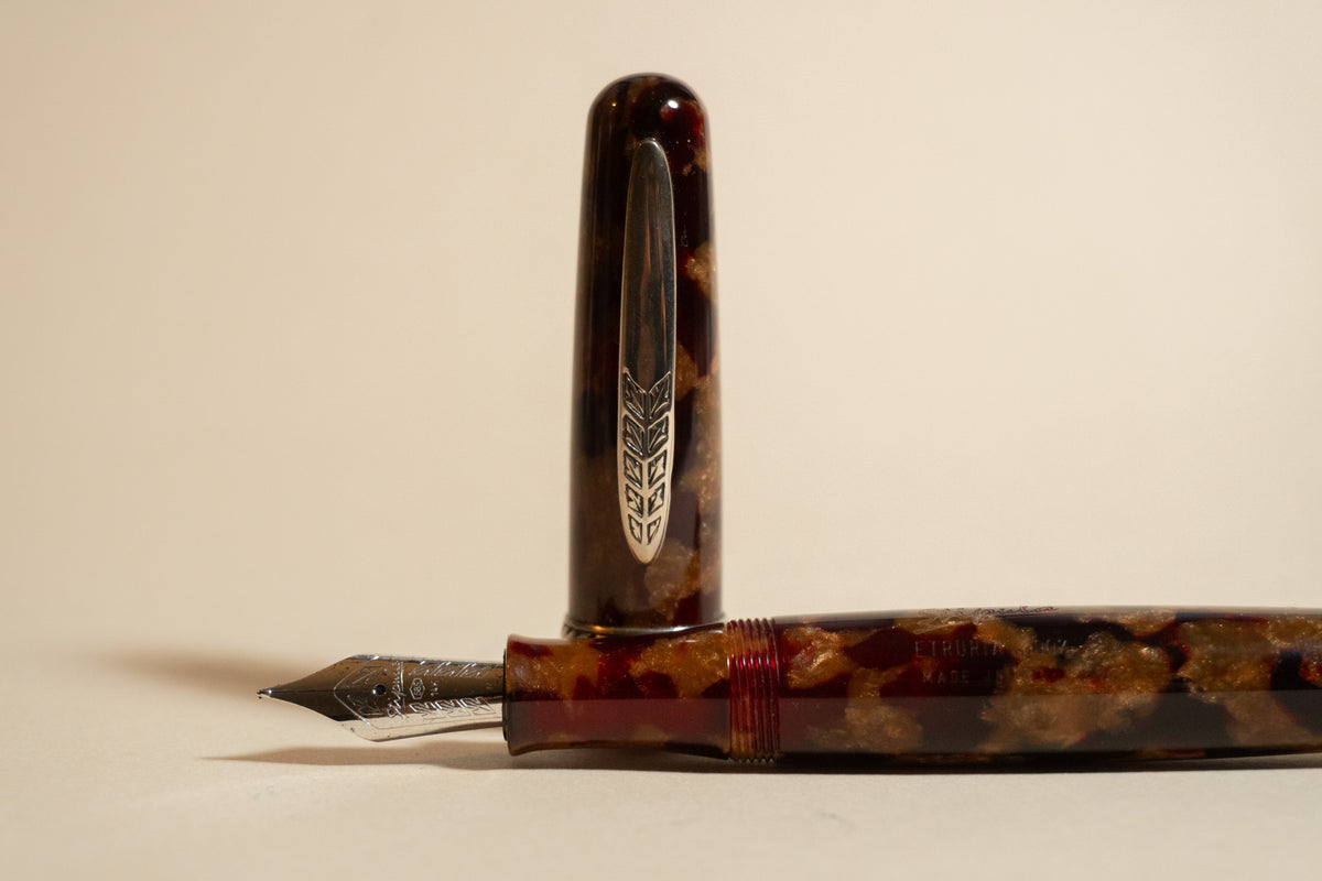 Pre-Owned Stipula Etruria Amber Fountain Pen - Medium