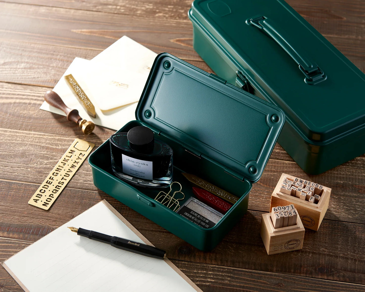 TOYO Trunk Shape Stackable Toolbox T-190 - Beige