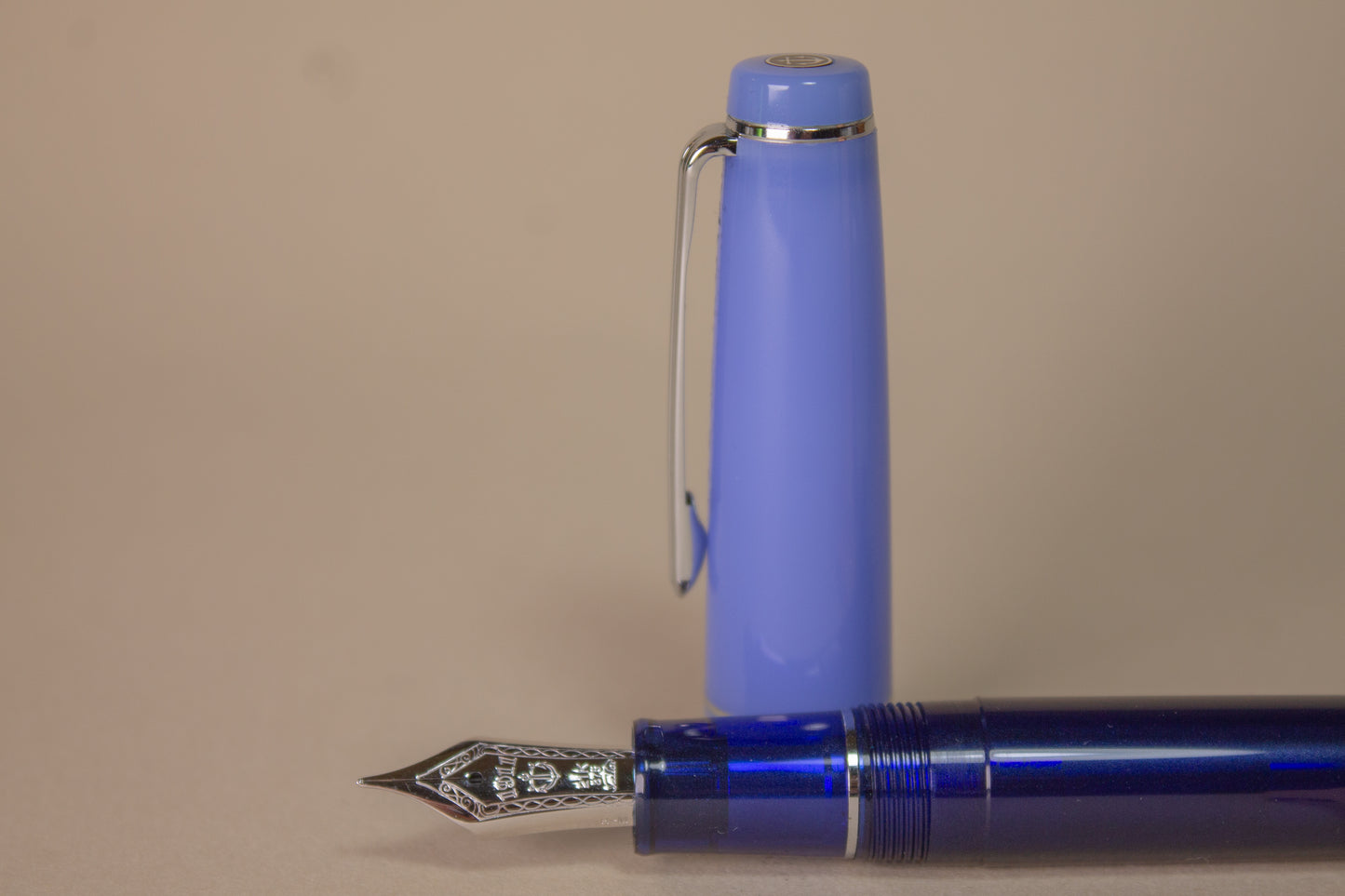 Pre-Owned Sailor Tea Time Series Pro Gear FIKA Cup Fountain Pen - Hard Medium