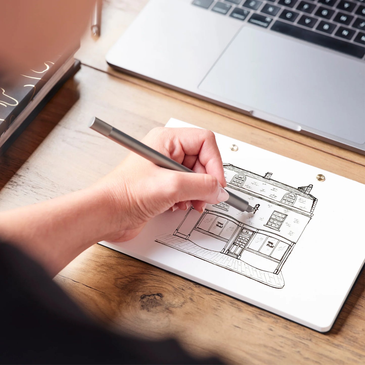 Tom's Studio Lumos Pro The Infinitely Refillable Pen - Titanium (Single Tip)