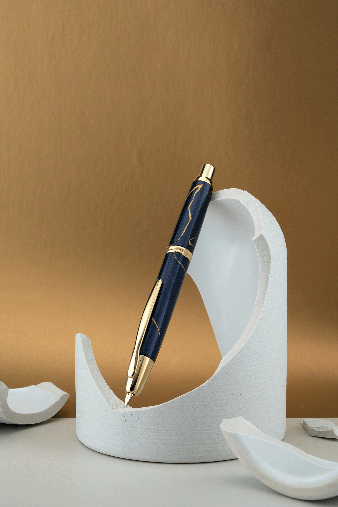 Pilot Vanishing Point Fountain Pen - Golden Journey (2026 Limited Edition)