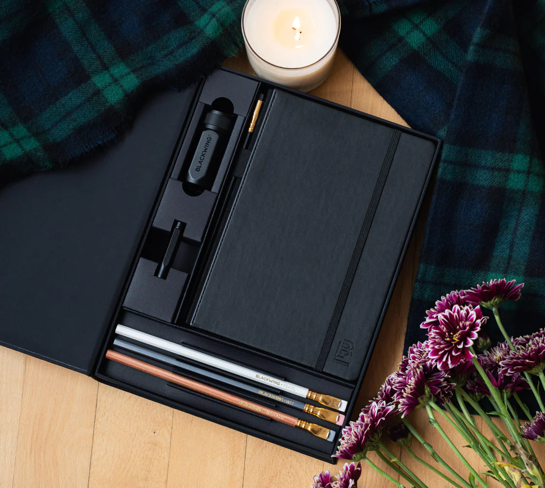 Blackwing Essentials Notebook Set - Dot Grid