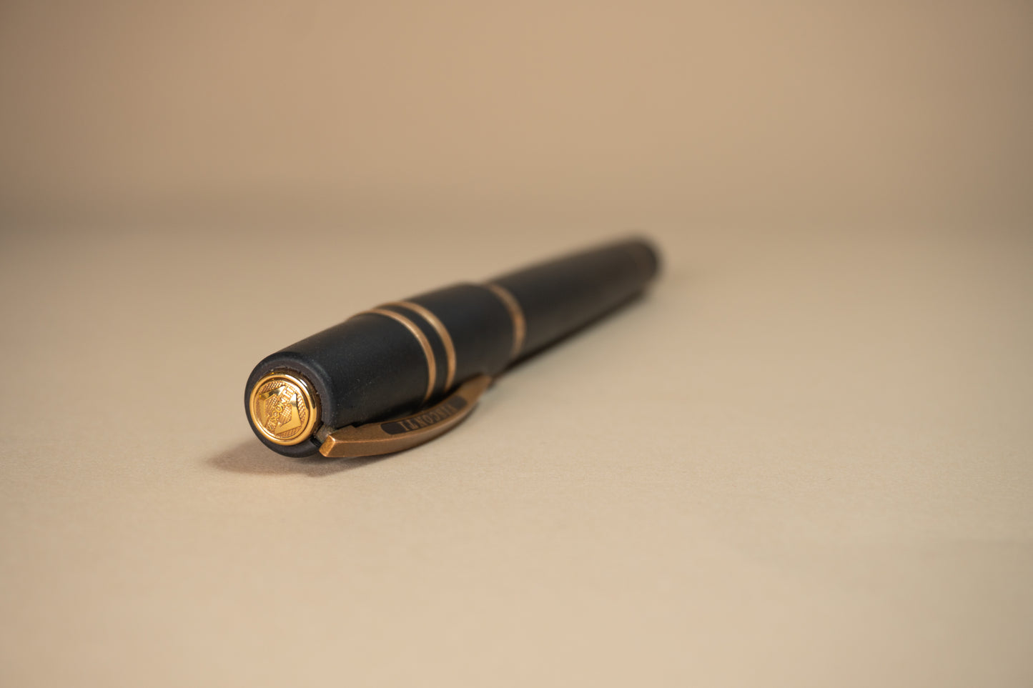 Pre-Owned Visconti Homo Sapiens Lava Bronze Age - 23k Custom Ground Oblique Broad