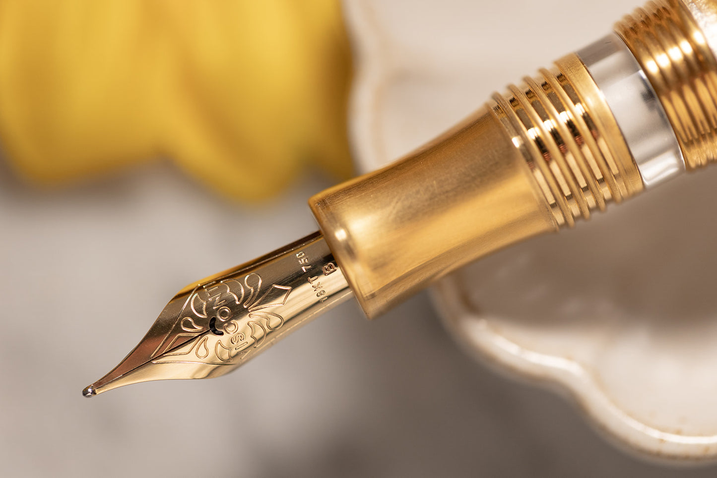 Visconti Van Gogh Fountain Pen - Dreaming Sunflowers (Limited Edition)