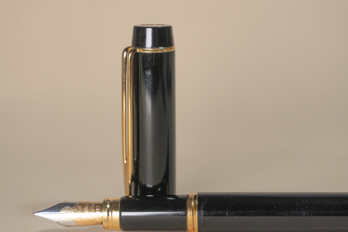 Pre-Owned Waterman Ideal Fountain Pen - Medium