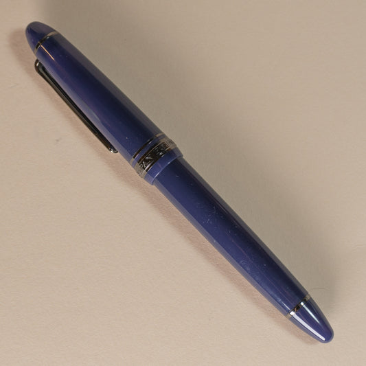 Pre-Owned Sailor 1911S Wicked Witch Fountain Pen - Hard Medium Fine