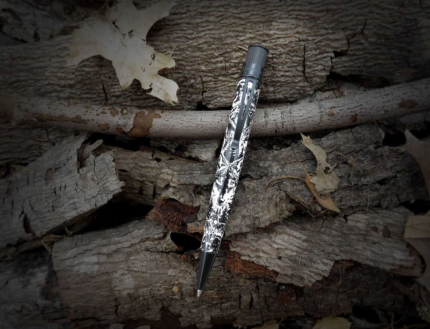 Retro 51 Tornado Rescue Ballpoint - Wolf Rescue
