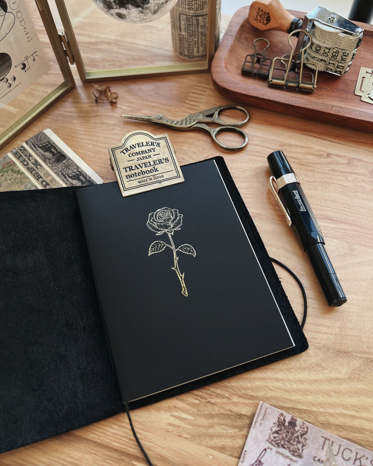 Sarica Studio Passport TN Notebook - Rose
