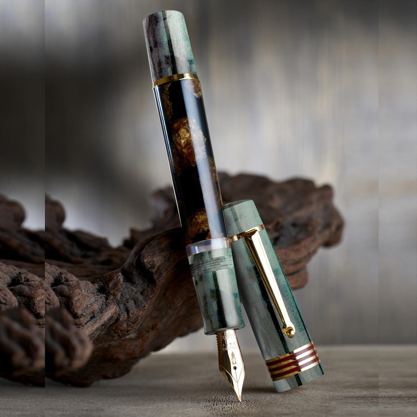 Delta Four Rings Collection 14K Fountain Pen - Dolomiti Winter Stone (Limited Edition)