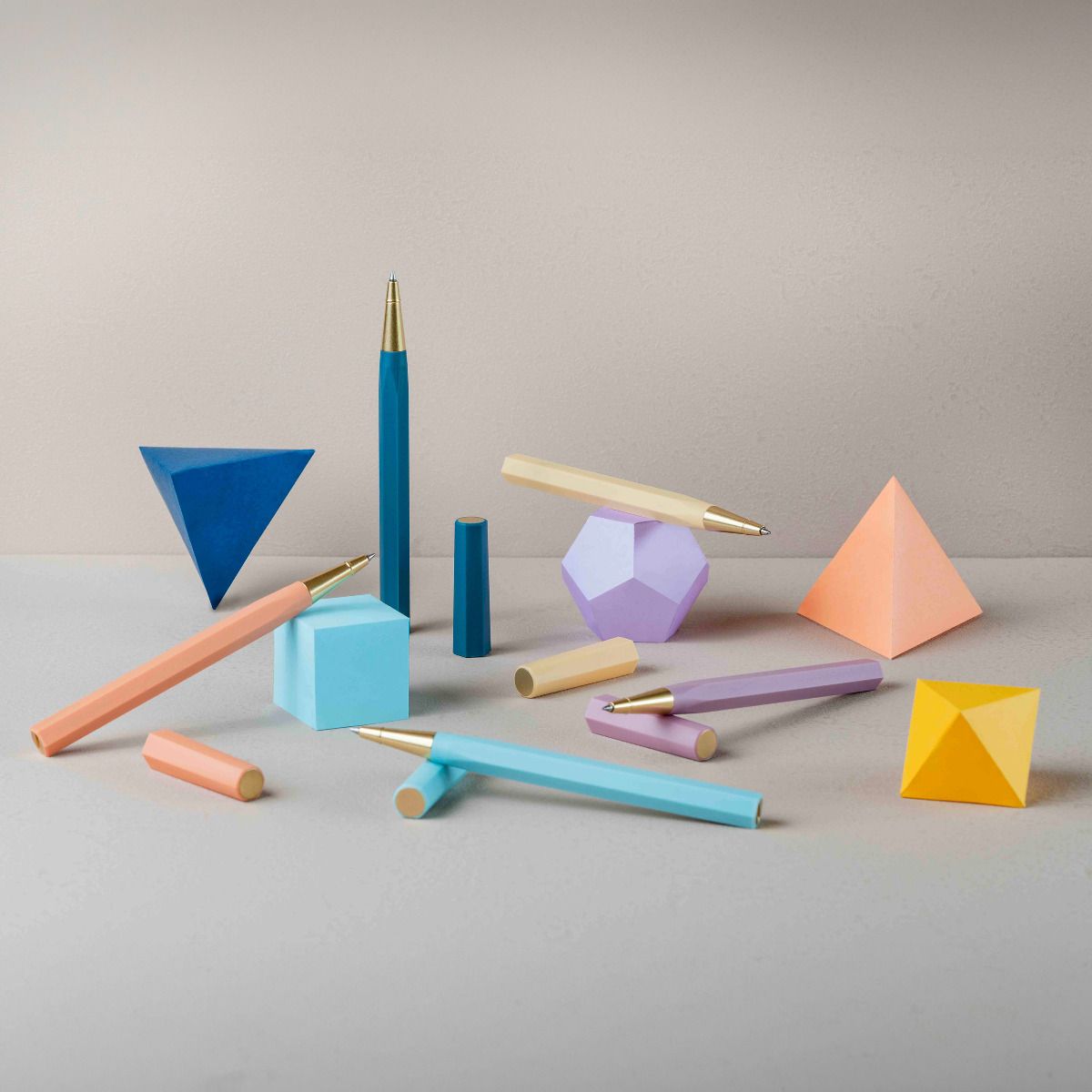 ystudio Glamour Evolve Ocean Rollerball - Sea Indigo