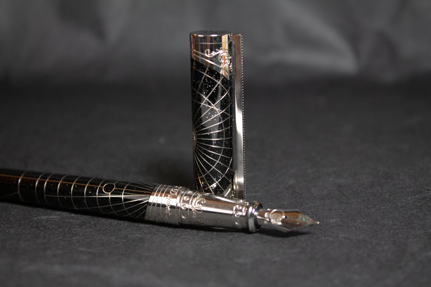 Pre-Owned S.T. Dupont Neo Classique Shoot the Moon Fountain Pen Medium