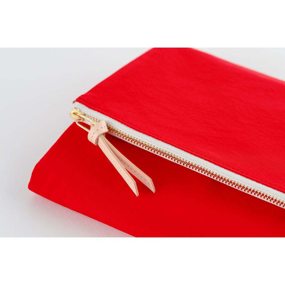 Hobonichi A5 Cousin Cover Only - Tragen: Red