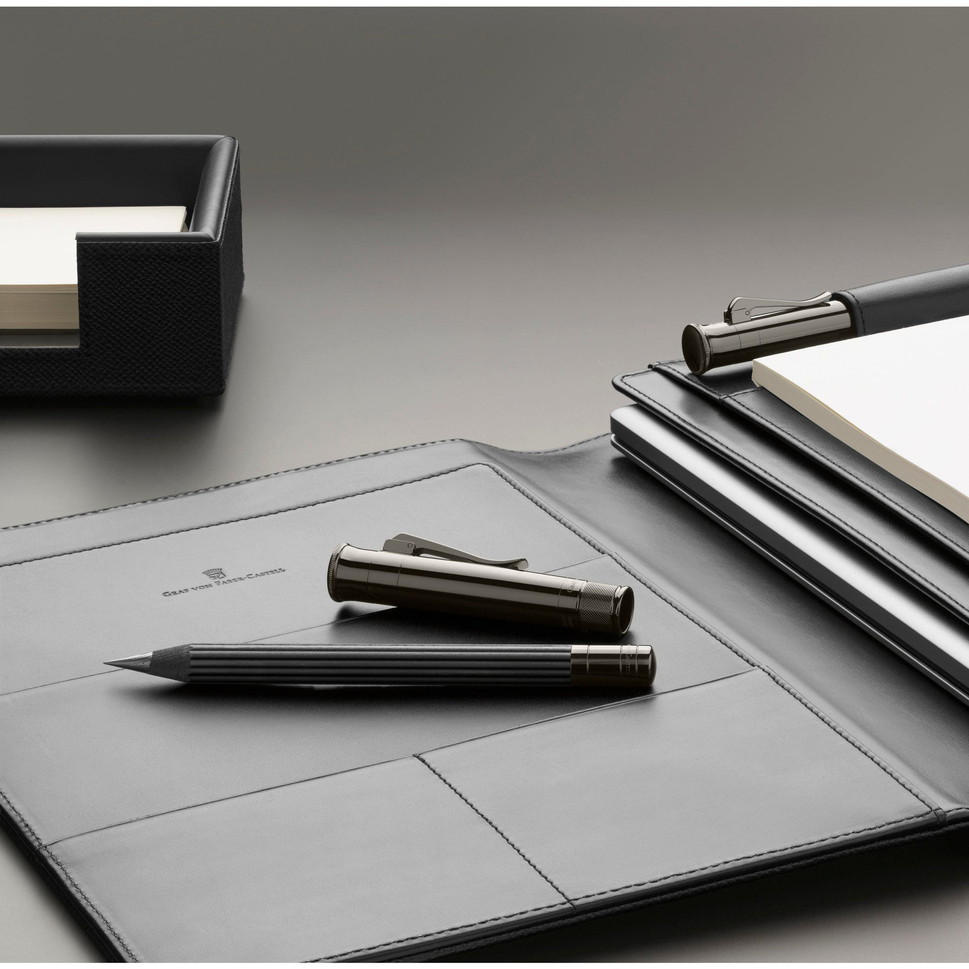 Graf von Faber-Castell Fountain Pen - Classic Macassar