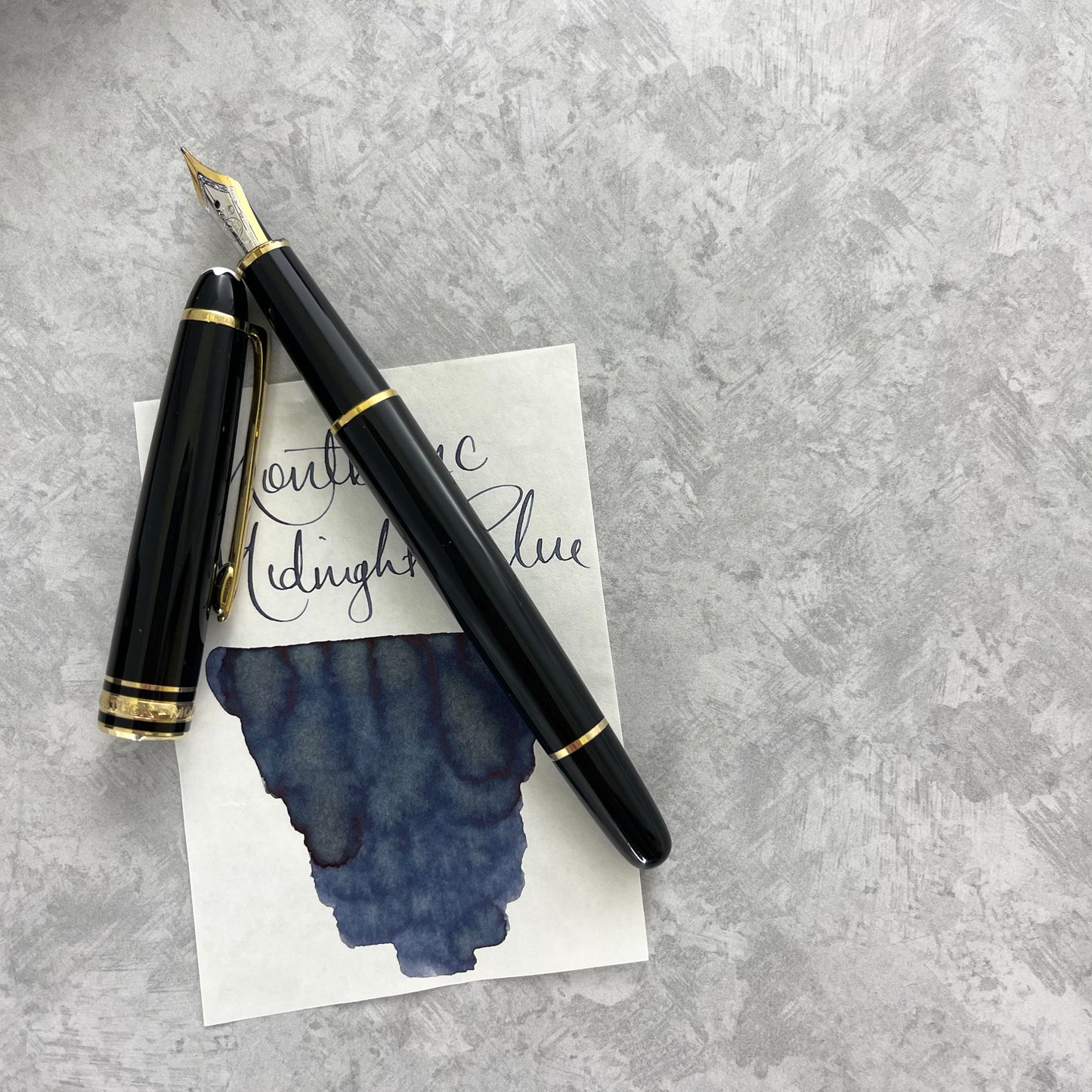 Pre-Owned MontBlanc Classic Fountain Pen - Fine