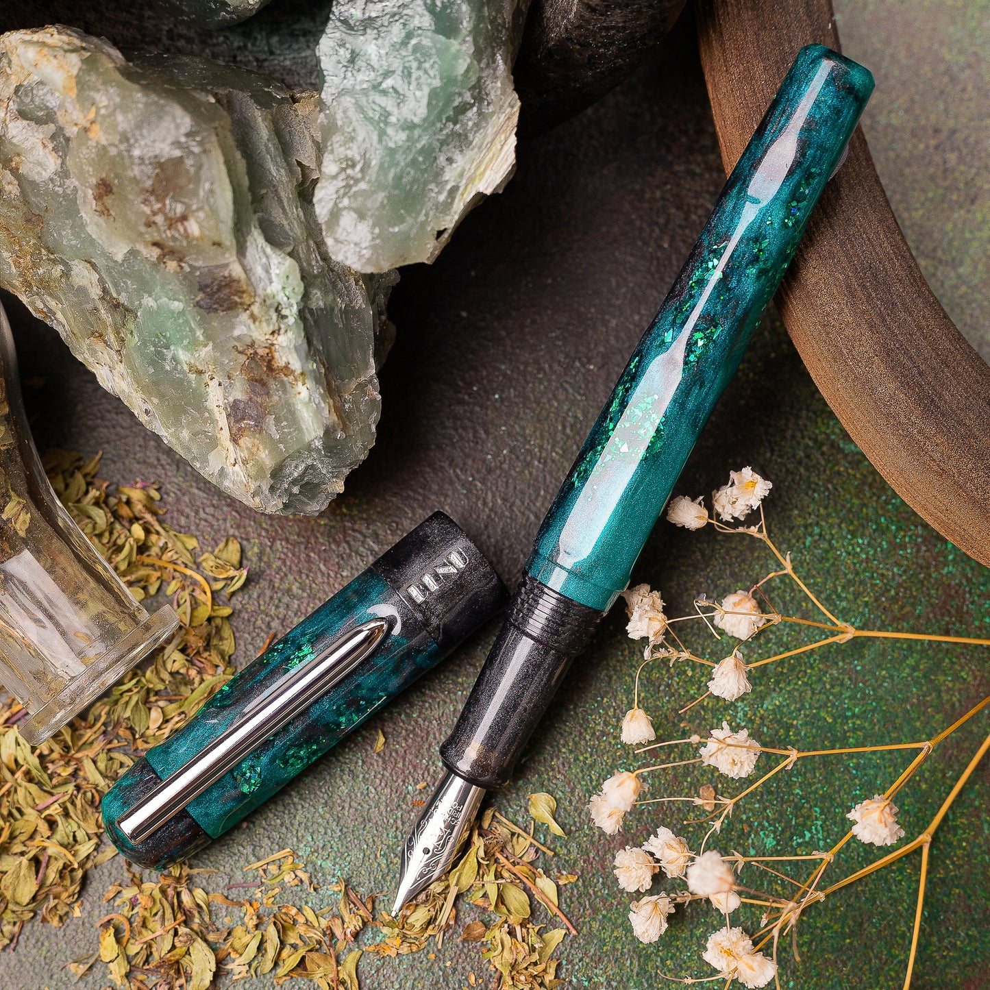 BENU Talisman Fountain Pen - Cat's Eye