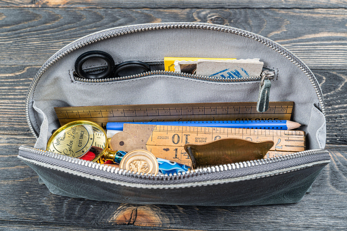Galen Leather Lunar Makeup/Toiletry Bag - Crazy Horse Smoky