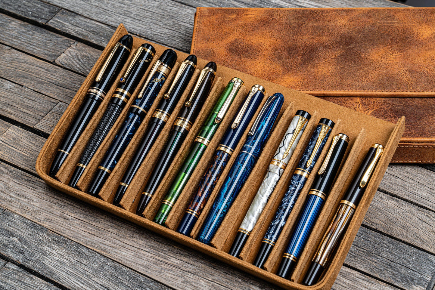 Galen Leather 12 Slot Magnum Opus Pen Case - Crazy Horse Brown (with Removable Pen Tray)