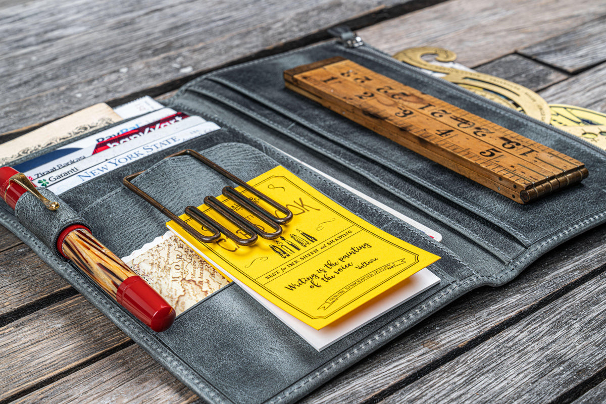 Galen Leather Wallet Insert for Traveler's Notebook Regular Size - Crazy Horse Smoky