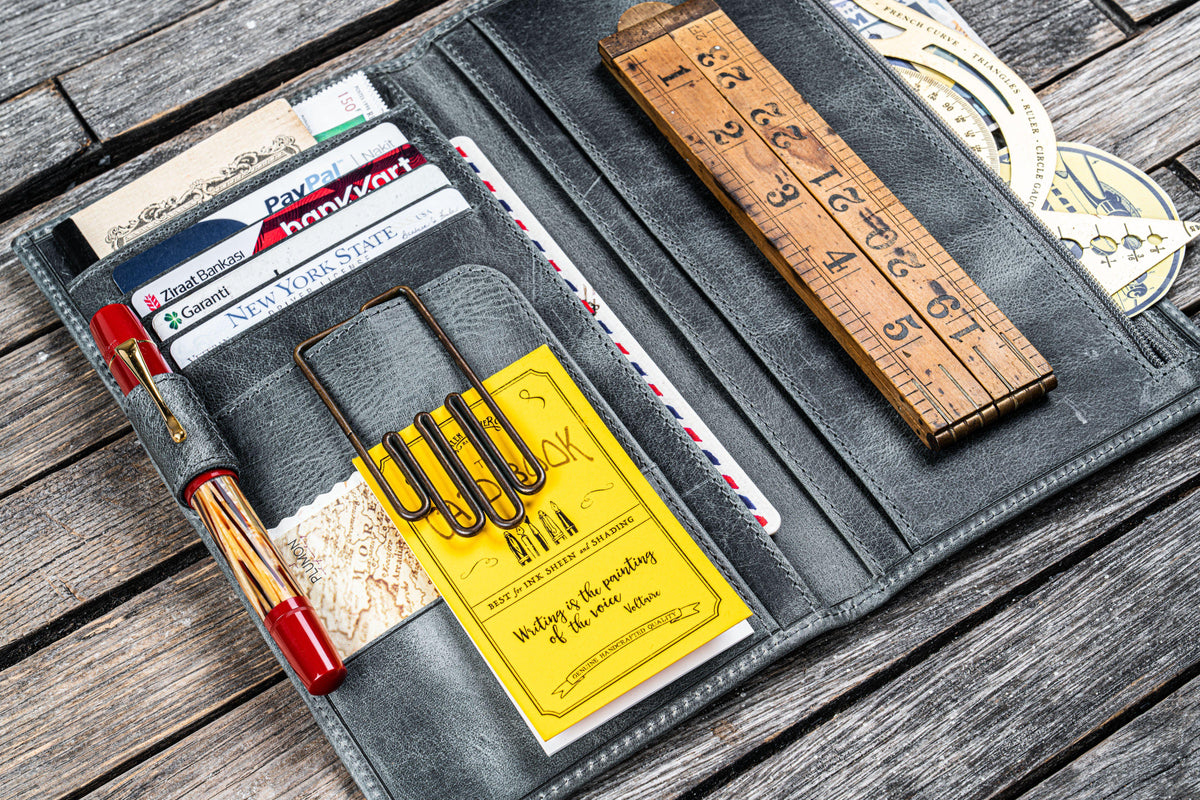 Galen Leather Wallet Insert for Traveler's Notebook Regular Size - Crazy Horse Smoky