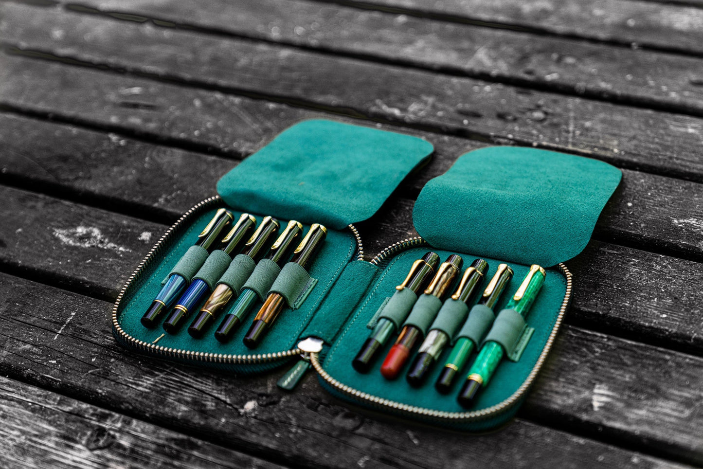 Galen Leather 10 Slot Zippered Pen Case - Crazy Horse Forest Green