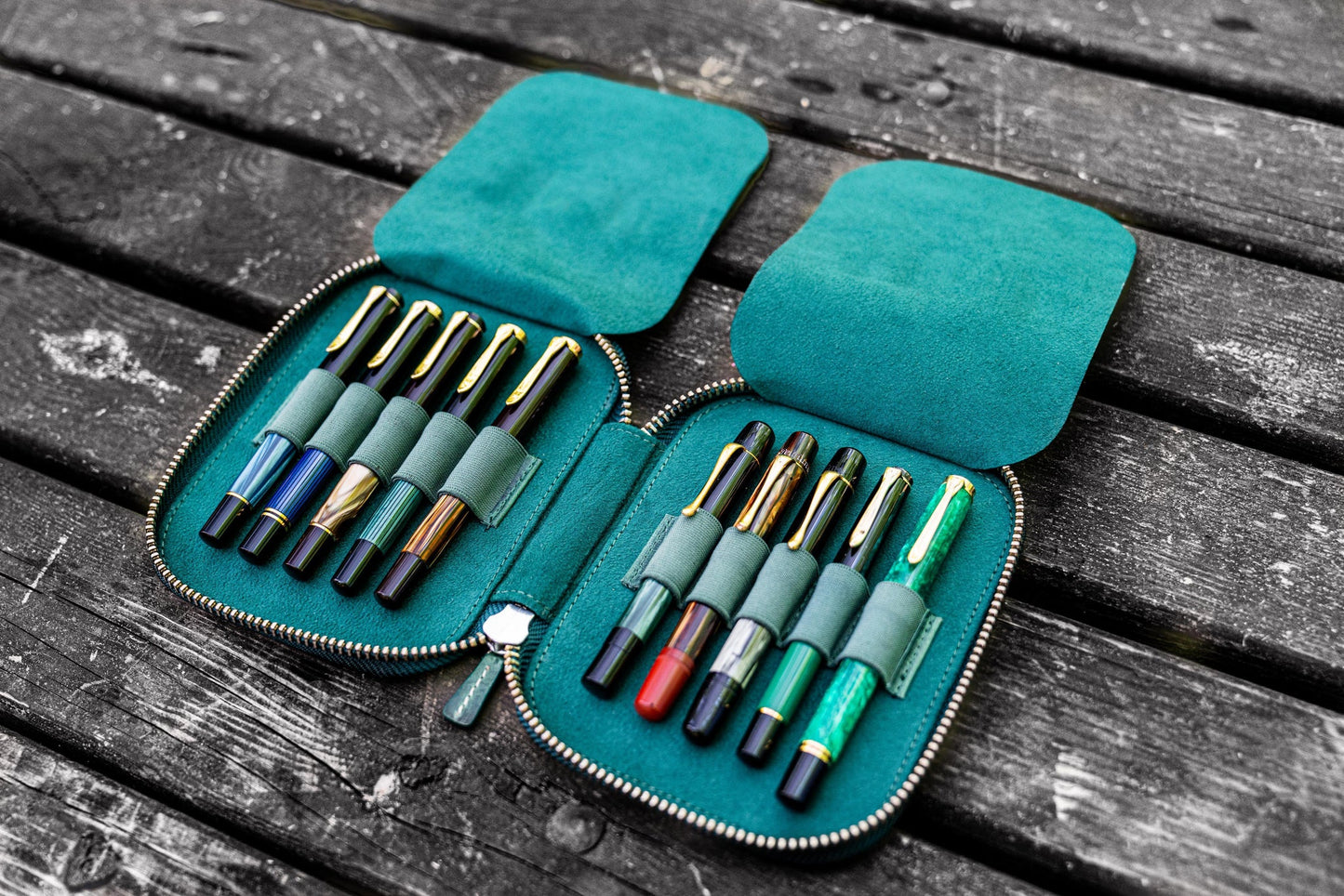 Galen Leather 10 Slot Zippered Pen Case - Crazy Horse Forest Green