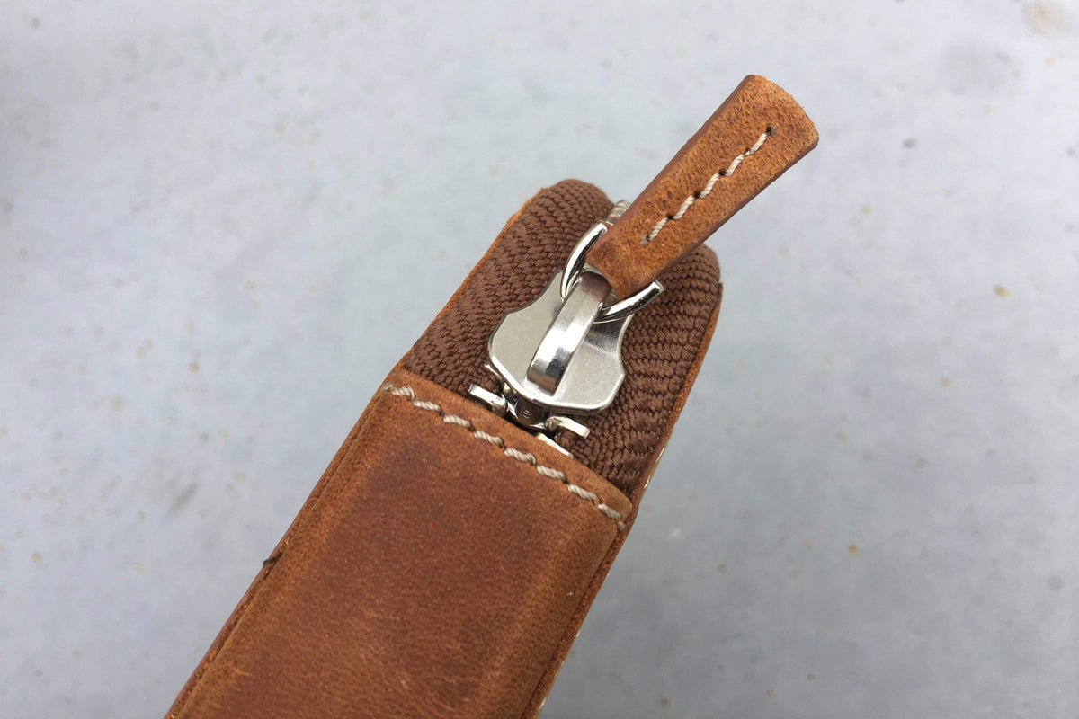 Galen Leather 6 Slot Zippered Pen Case - Crazy Horse Brown