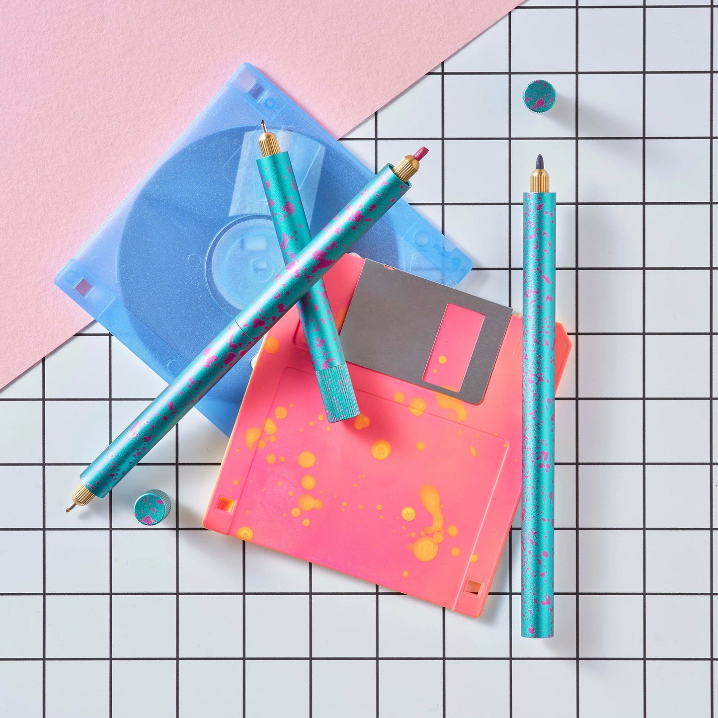 Tom's Studio Splash Lumos Pro The Infinitely Refillable Pen - Blue Raspberry (Duo Tip)