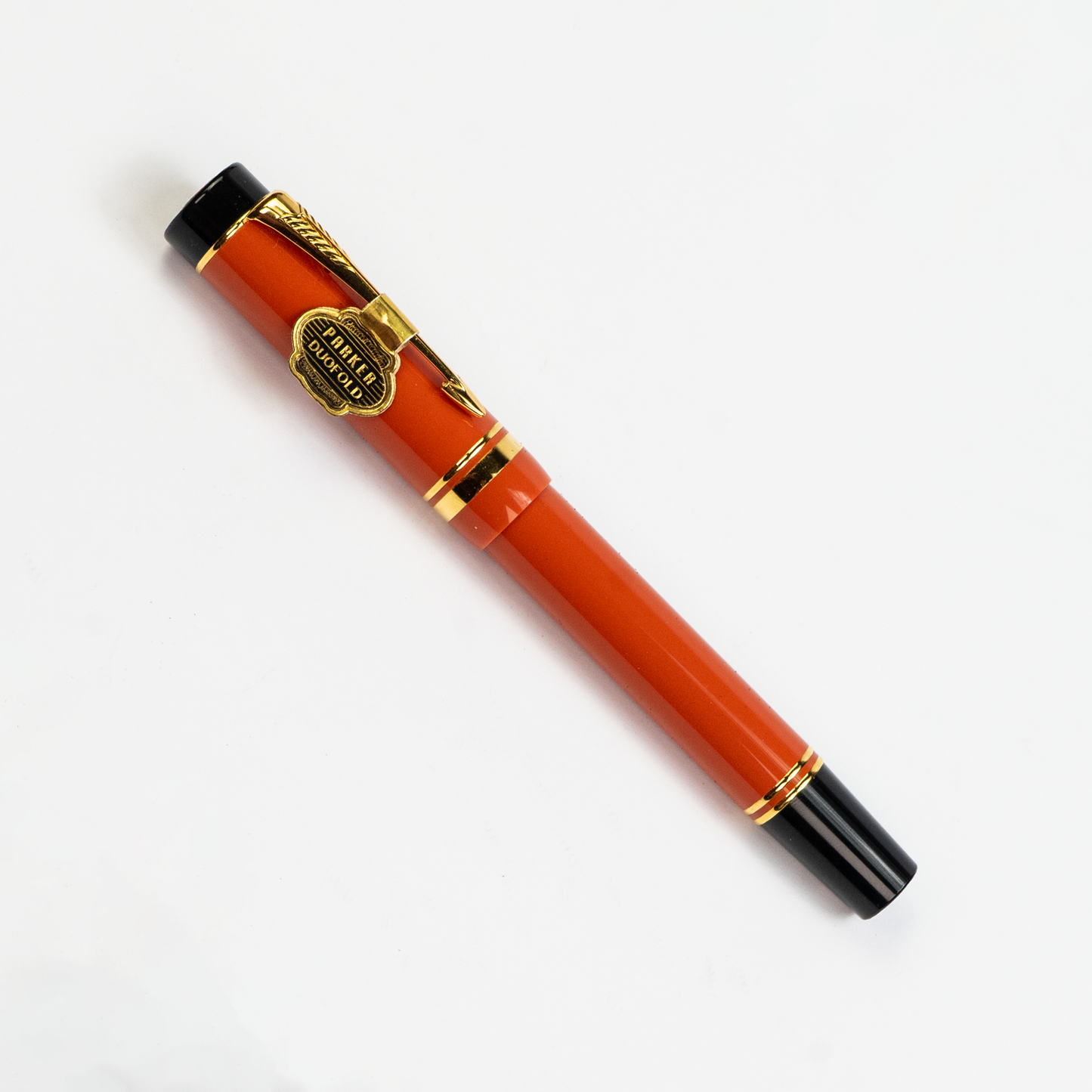 Pre-Owned Parker Duofold International Big Red (Orange) Fountain Pen 18K M
