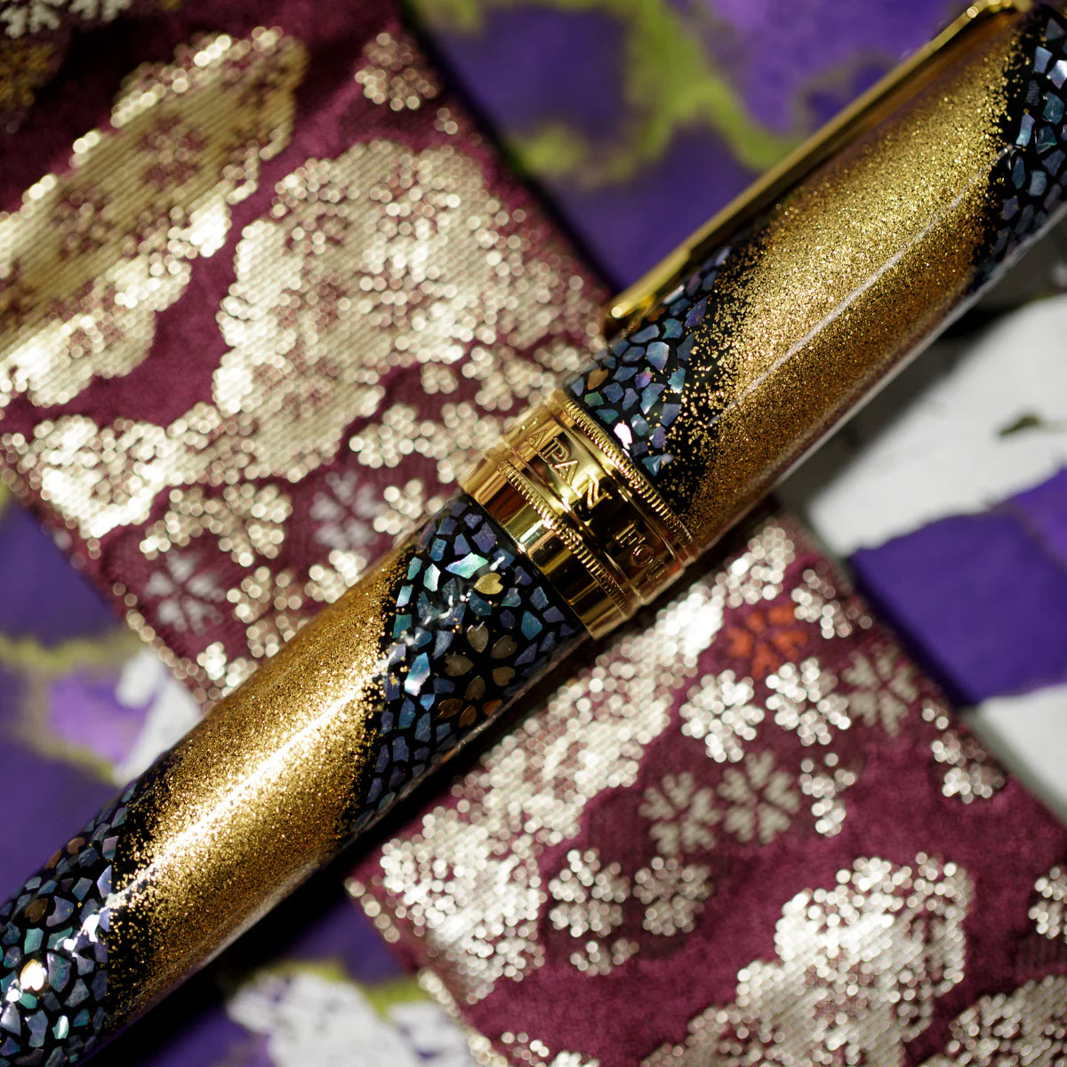 Sailor 1911 King of Pens Maki-e Fountain Pen - Sakura Nagare (Bespoke Limited Edition)