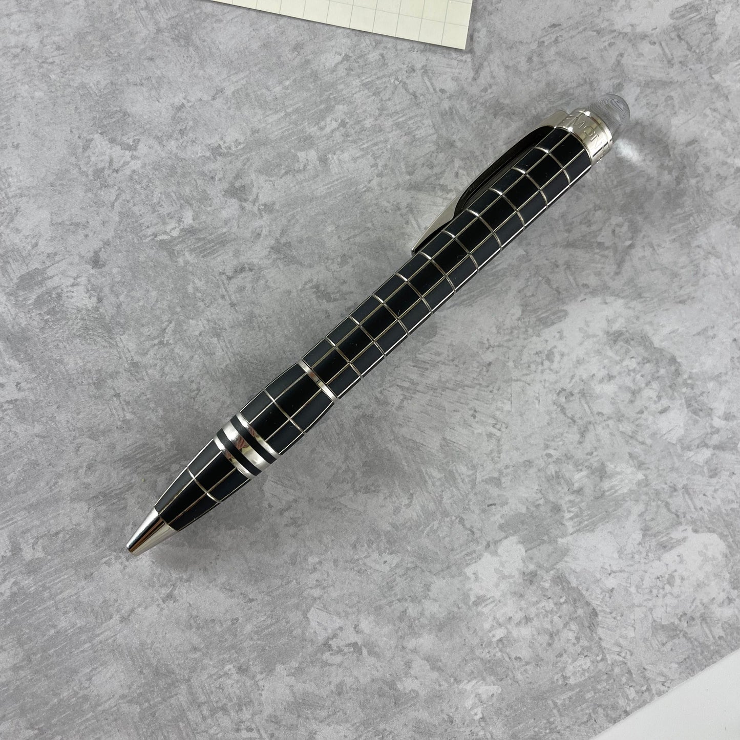 Pre-Owned MontBlanc Starwalker Metal and Rubber Ballpoint