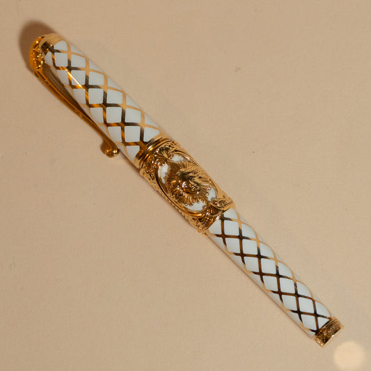 Pre-Owned S.T. Dupont Versailles Rollerball
