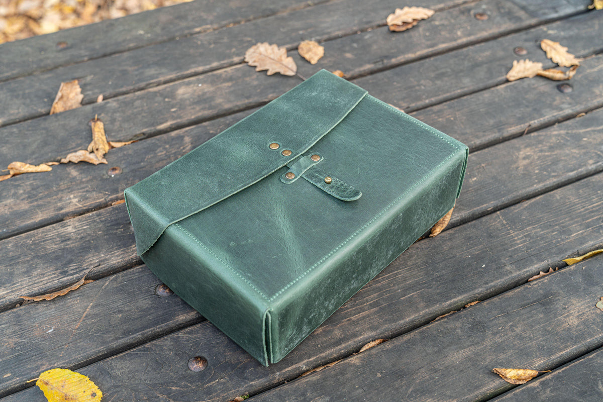 Galen Leather Writer's Medic Bag - Crazy Horse Forest Green