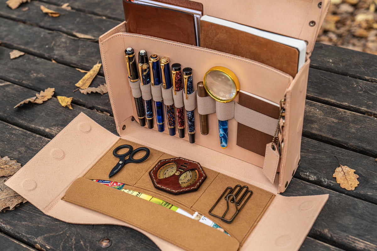 Galen Leather Writer's Medic Bag - Undyed