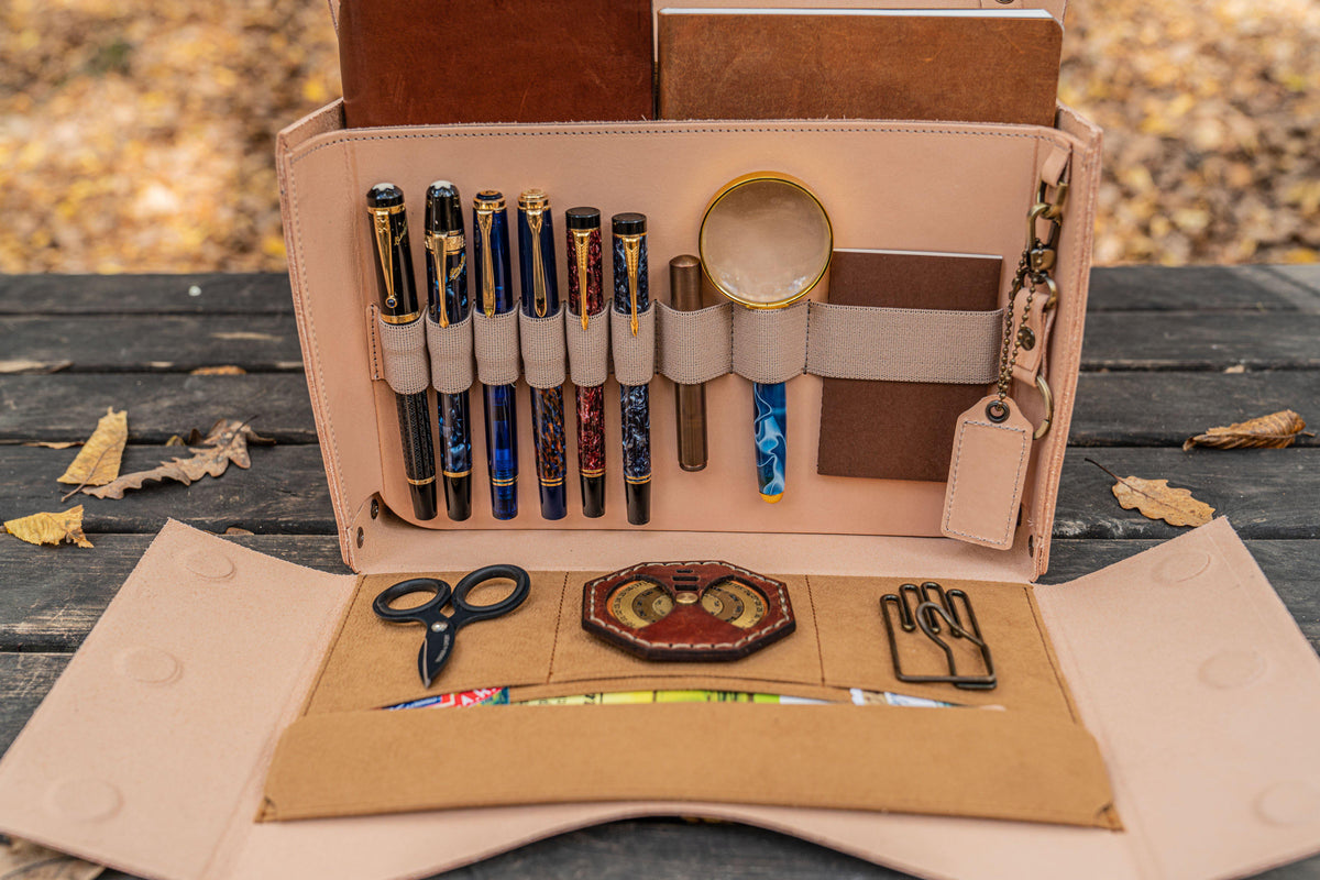 Galen Leather Writer's Medic Bag - Undyed