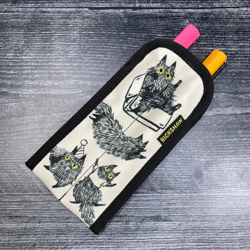 Rickshaw Bagworks 2-Pen Coozy Sleeve - Yuki Cat (L)